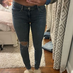 Levi’s 711 Skinny Jeans